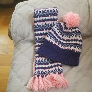 Girls hat and scarf set